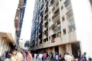 Mumbai: Fire department files police case against Mahalaxmi building