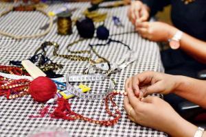 Mumbai: Crochet for change