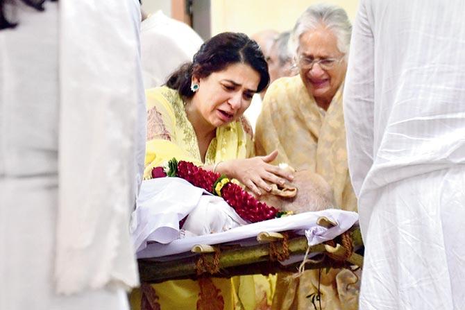 Shaina NC grieves over her father