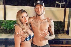 Post split with long-time girlfriend, Neymar finds love again?