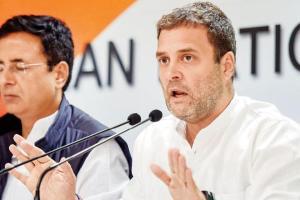 Rahul criticizes Modi government following Sohrabuddin encounter case v