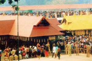 Three arrested for refusing women entry to Sabarimala