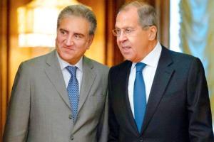 Pakistan discusses Taliban with Russia