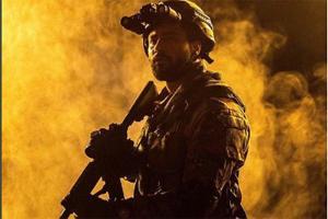 Vicky Kaushal-starrer Uri: The Surgical Strike gets a B-town thumbs up