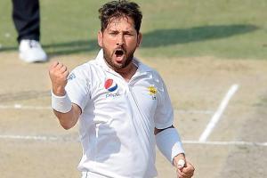 Williamson leaves Pak sweating after Yasir's record 200th wicket