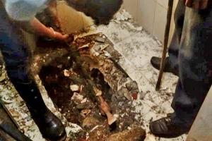 Mumbai: Foetus found stuffed inside squat toilet in Virar