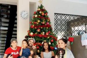 Shikhar Dhawan gears up for Christmas with family in Australia