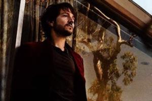 Diego Luna, Scoot McNairy to return for'Narcos: Mexico season 2