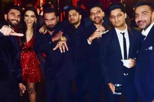 Deepika-Ranveer reception: Yo Yo Honey Singh makes smashing entry