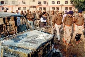 UP mob violence over cow slaughter kills cop, 20-year-old