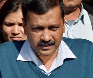  Arvind Kejriwal attacks Lt Governor, seeks powers available in Sheila Dikshit's