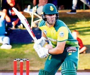 IND vs SA: AB de Villiers out of T20I series with knee injury