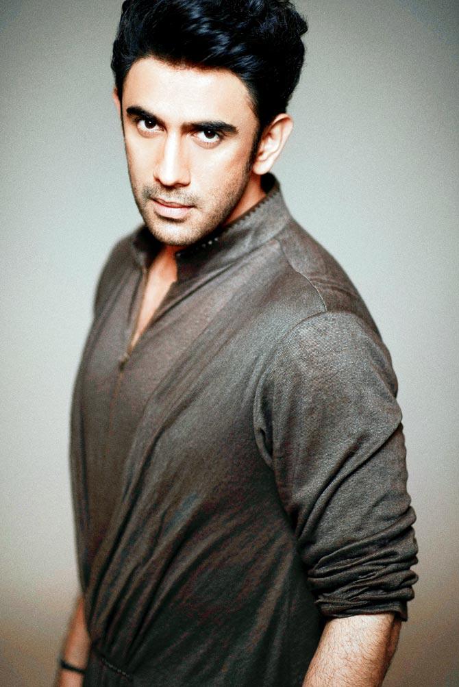 amit sadh