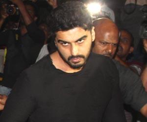 Arjun Kapoor flies to Dubai as uncertainty over Sridevi's death intensifies