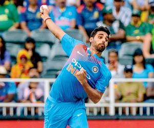 Bhuvneshwar Kumar is more mature than Ishant Sharma: Balvinder Singh Sandhu