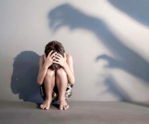 Mumbai Crime: Nine friends rape 15-year-old for a year