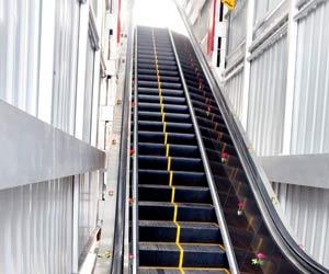 BMC Budget 2018: Will escalators pump life back into dying skywalks in Mumbai?