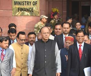 India unveils 2018/19 budget aiming faster growth