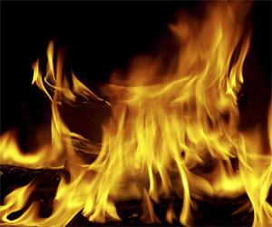 Mumbai: Fire breaks out at chemical factory in Asalfa Village