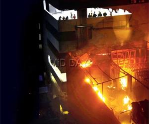 Bombay HC blames laxity, connivance of officials for Kamala Mills fire tragedy