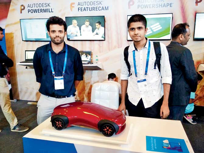 Vishnu CP (left) and Dheeraj K with their conceptualised car