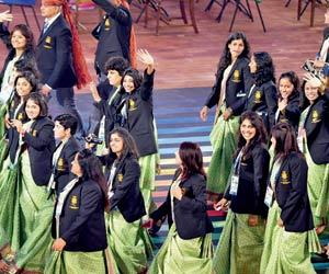 Indian female athletes to swap saree with blazers and trousers at CWG