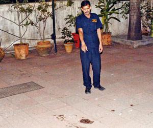 Mumbai: Filmmaker Sai Kabir broke down after seeing help's body, claims guard