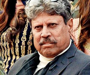 Kapil Dev to media: Tell stories of Indian youngsters' bravery