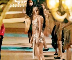 Catch Katrina's leaked picture from Thugs of Hindostan's song sequence