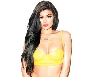Kylie Jenner in no rush to lose baby weight