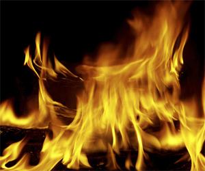 Maharashtra: Fire breaks out at furniture factory in Akola, no injuries reported