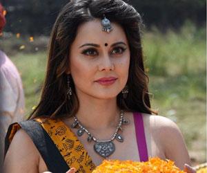 Bollywood actress Minissha Lamba enters Tenali Rama as Vishkanya