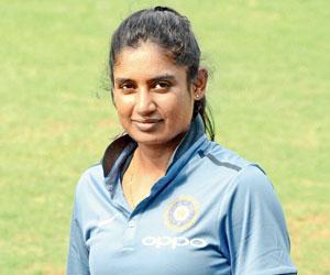 Mithali Raj displaced as ODI No.1 batswoman
