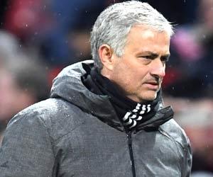 Manchester United fans respond to Jose Mourinho criticism