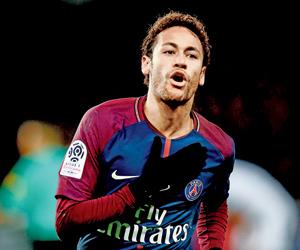 Real Madrid should sign Neymar, insists Brazilian legend Ronaldo