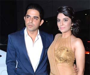TV couple Pooja Gor and Raj Singh Arora unite for music video