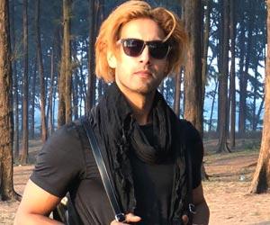 Beach time for Porus actor Rohit Purohit