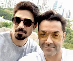 Saqib Saleem and Bobby Deol bond over food and selfies