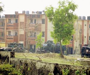 Terrorists storm into Army family complex in Jammu; Kill two, injure 6