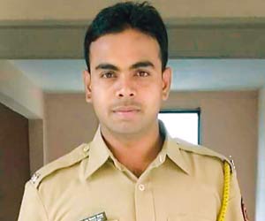 Mumbai Crime: Constable refuses cash to goons, gets beaten up