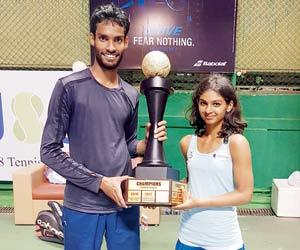 JVPG tennis titles for Jain and Vishwakarma