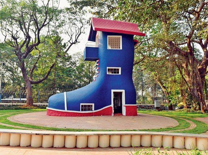 The restored and re-painted shoe at the park. Pic/Bipin Kokate