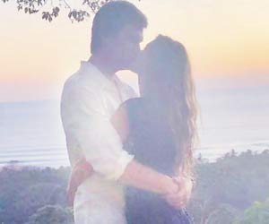 Tom Brady and model wife Gisele Bundchen get intimate during Costa Rica holiday