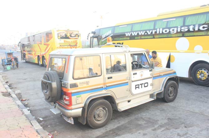 The Shiv Vahtuk Sena alleges commercial goods are being transported in these buses illegally
