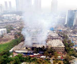 Mumbai: Fire breaks out in Goregaon cloth mill, no one injured