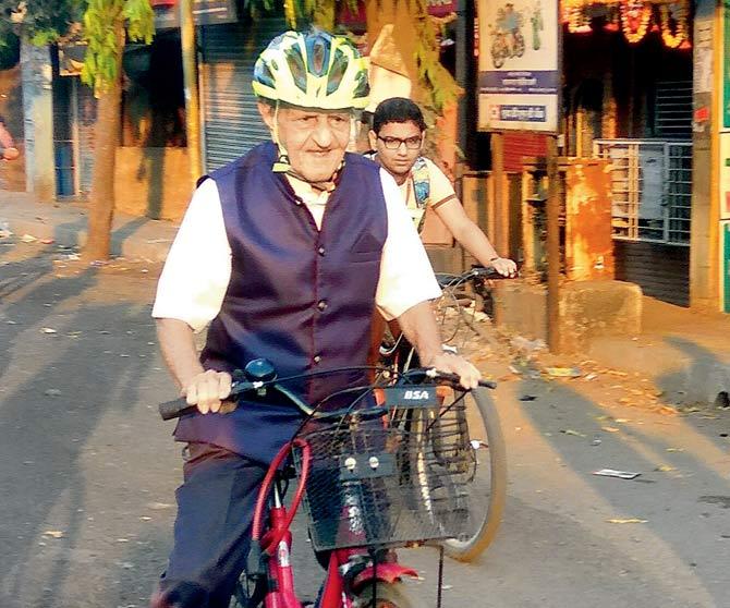 Dharamshi Bhate makes time for cycling daily