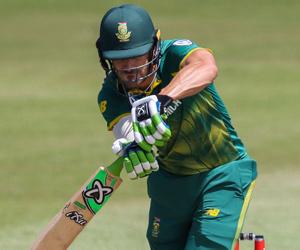 Injured Faf du Plessis ruled out of ODI/T20I series