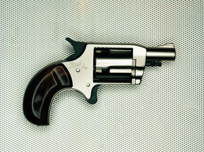 Ex MLA arrested with illegal pistol in Uttar Pradesh
