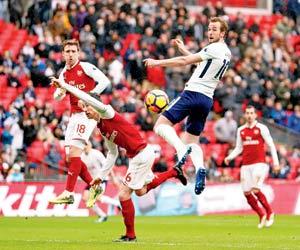 EPL: Harry Kane heads Tottenham to 1-0 victory over Arsenal