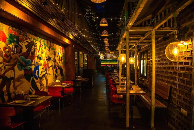  5 best bars and restaurants in Mumbai for the perfect ladies night 